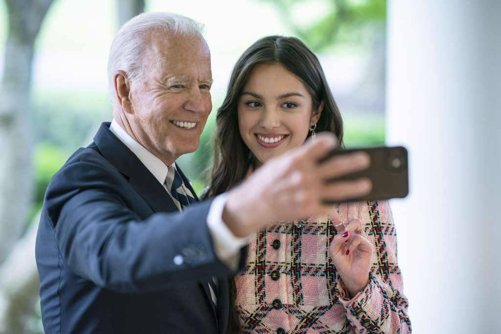 Olivia Rodrigo photo