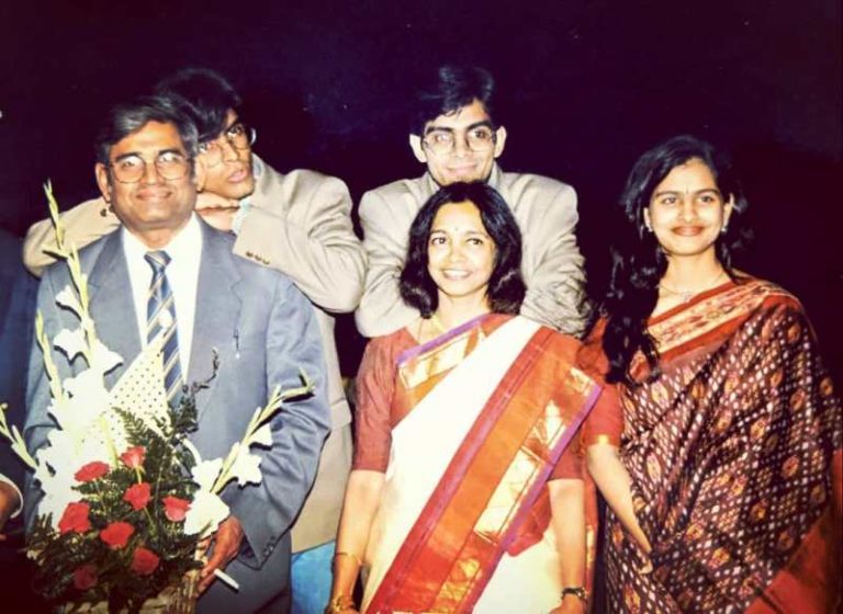 Raghu Ram — Early Life and Family